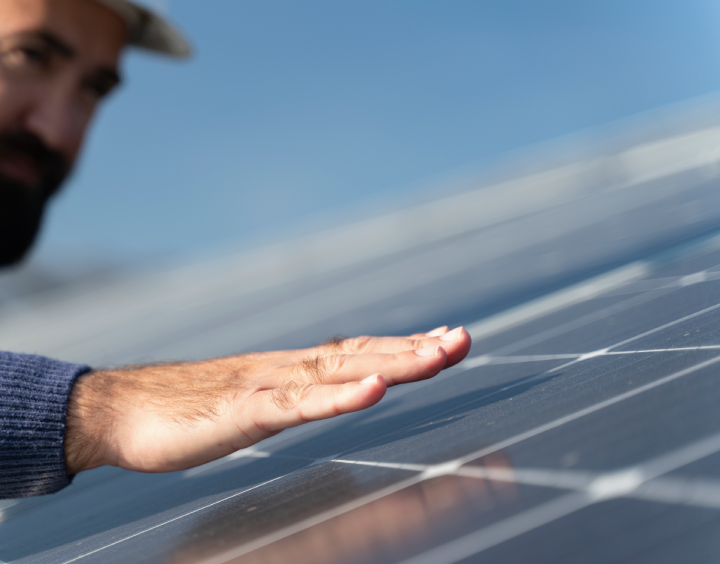 L'expertise & qualité Panneaux Photovoltaïques Diaz Bâti 69 L'expertise & qualité Panneaux Photovoltaïques Diaz Bâti 69
